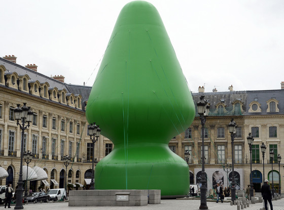 Tree, Paul McCarthy Tree, Paul McCarthy